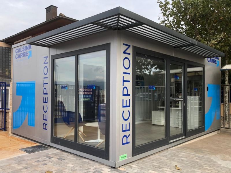 Oficinas exteriores prefabricadas con baño y control de acceso Calsina